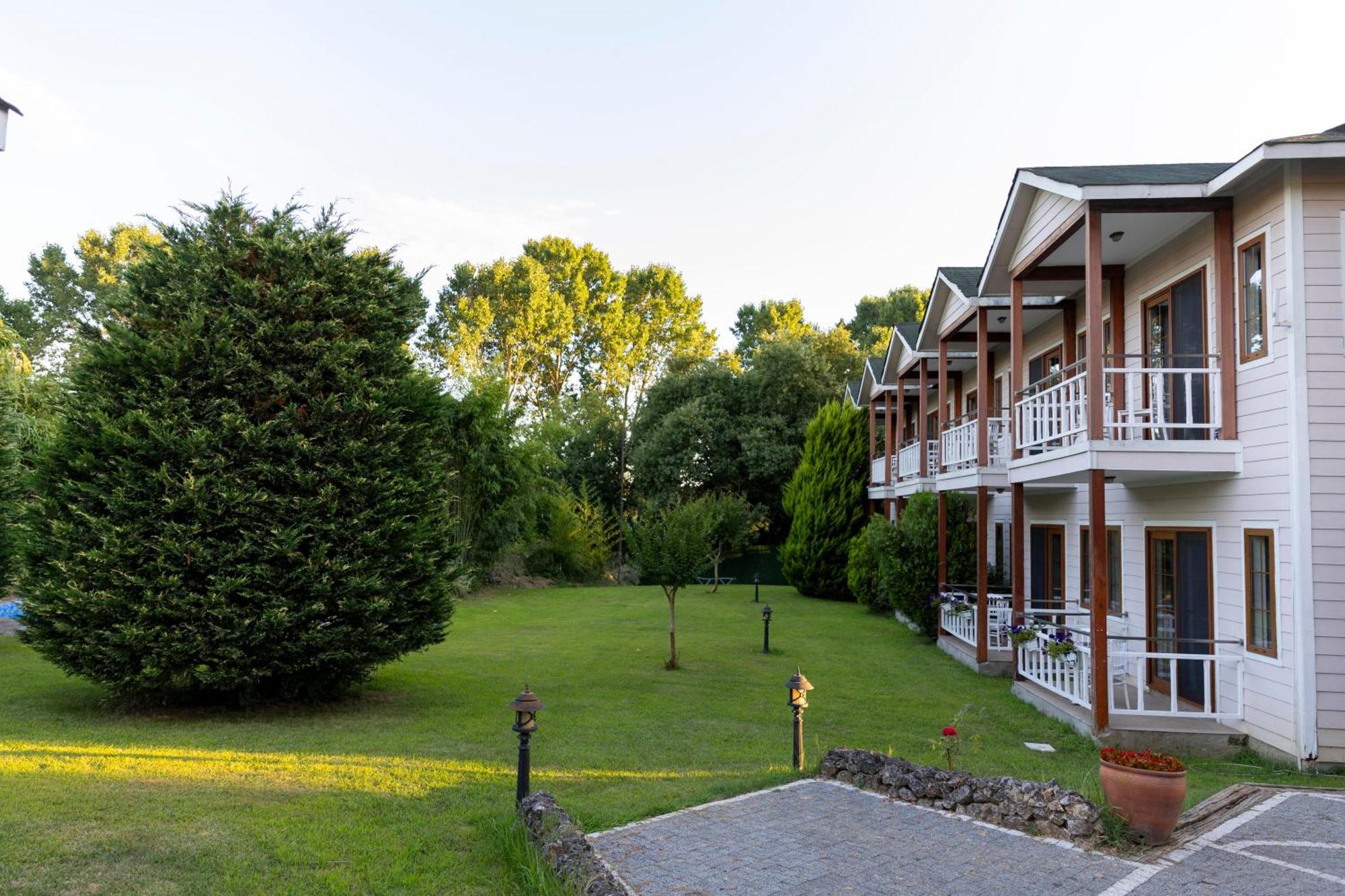 Elite World Village Istanbul Polonezkoey — Photos 1